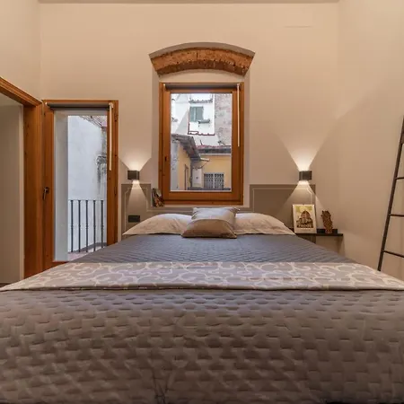 Pitti Design Apartment